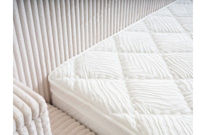 🛏 Lian: Rich Texture & Modern Comfort ✨